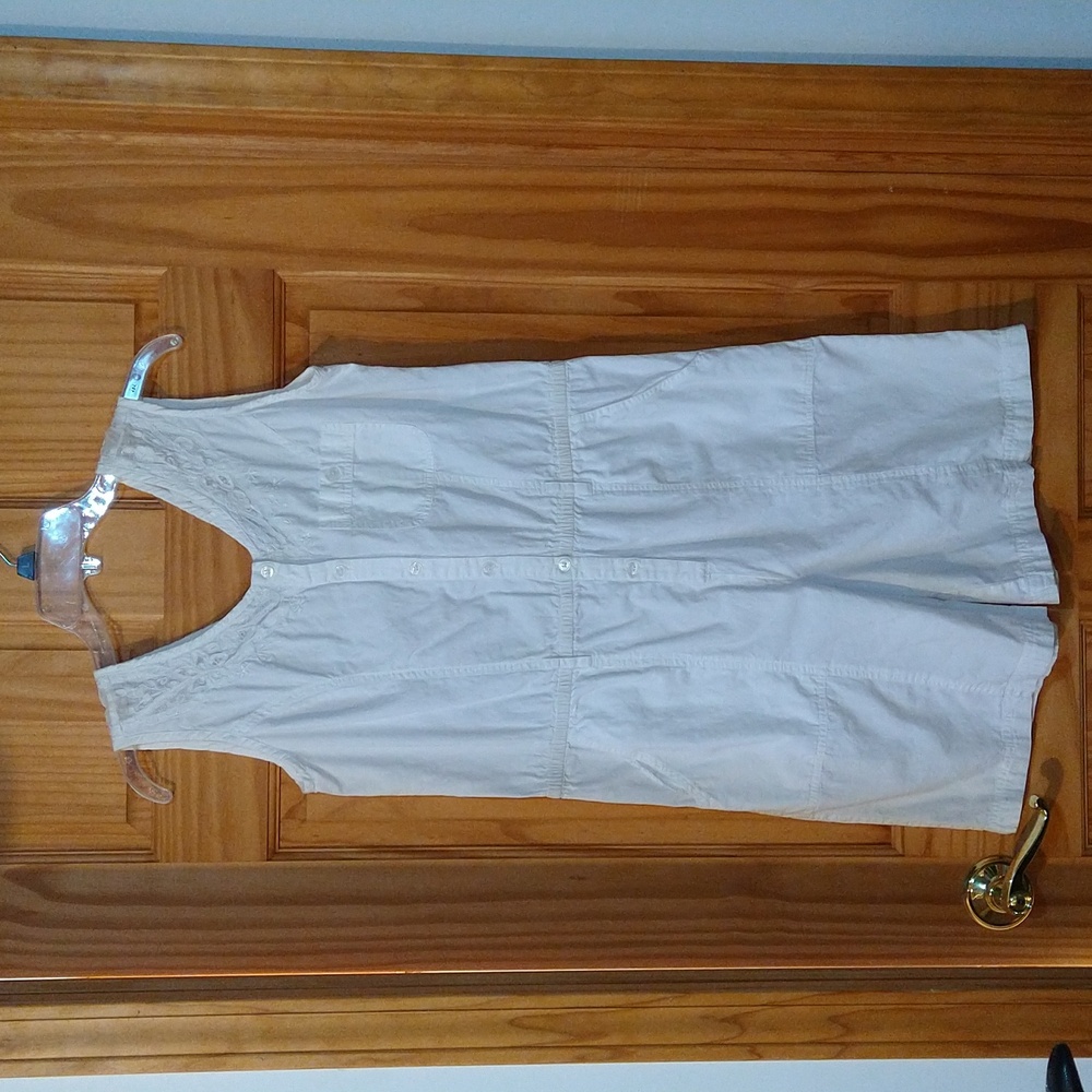 Vintage white romper with some lace